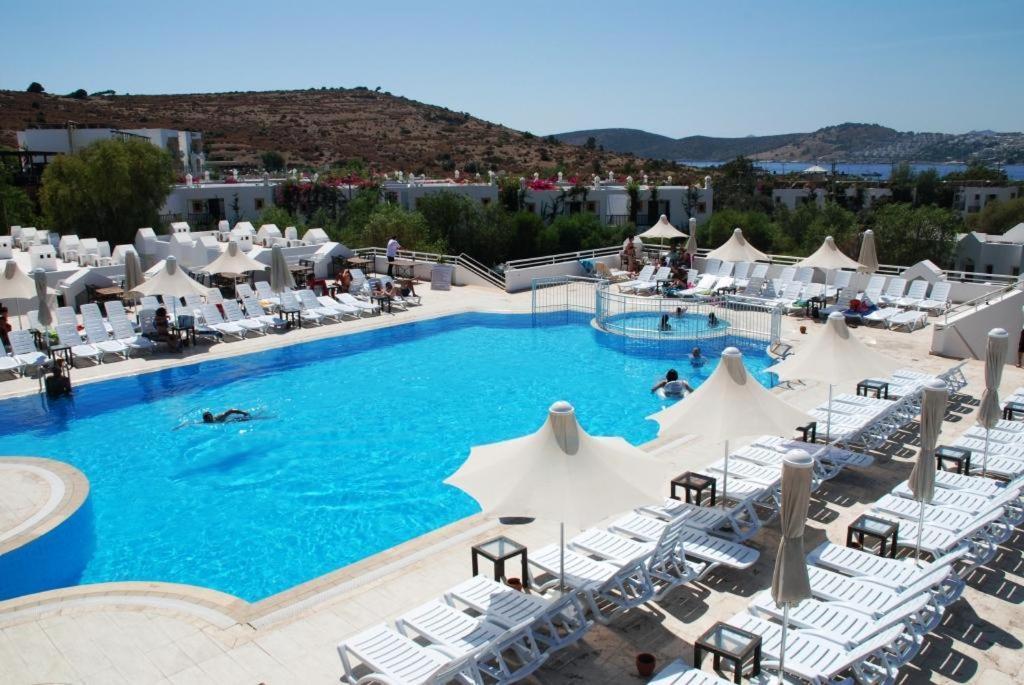 Tenda Hotel Бодрум Экстерьер фото