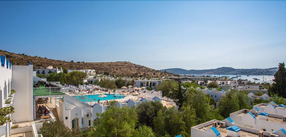 Tenda Hotel Бодрум Экстерьер фото