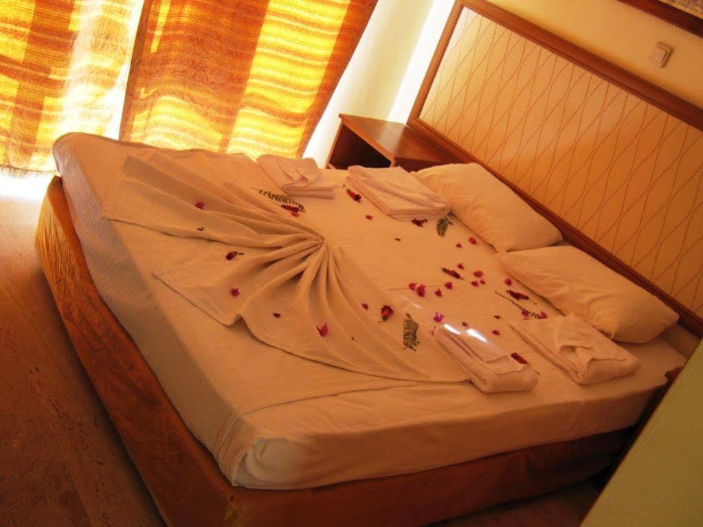 Tenda Hotel Бодрум Экстерьер фото